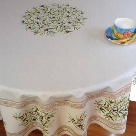 180 cm or 230 cm round french coated tablecloth