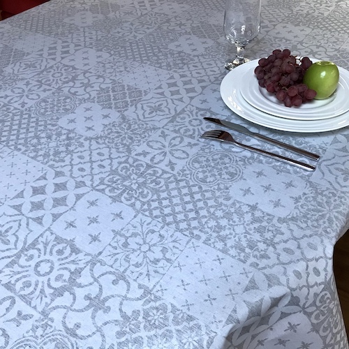 grey coated Jacquard tablecloth