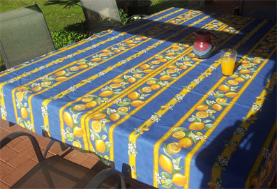 blue provencal tablecloth with lemons