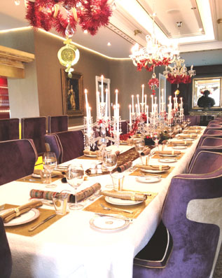 pique 14 seater banquet tablecloth