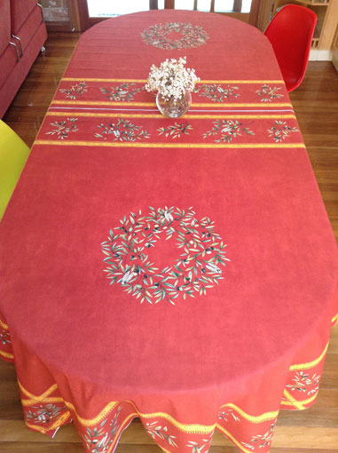 French provencal 10 to 12 seater tablecloth with olive designs