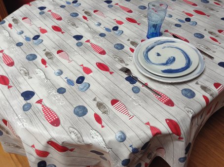 fish design coated tablecloth