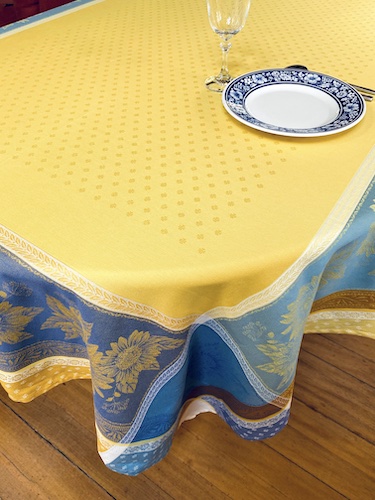 YELLOW SUNFLOWER TABLECLOTH